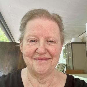 Meet your Posher, Joann